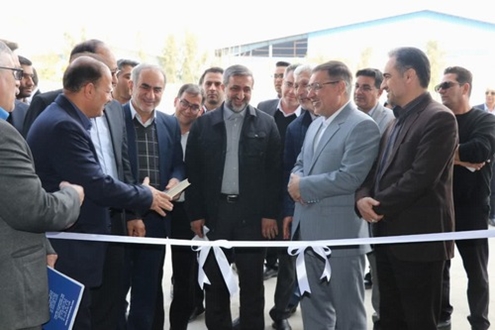 بهره‌برداری از دو واحد صنعتی بزرگ  با سرمایه‌گذاری ۱۶۵۰میلیارد تومان در شهرک صنعتی شیراز با حضور معاون وزیر صمت و نمایندگان مجلس